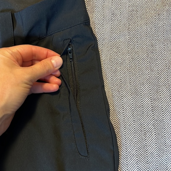 Nike Golf Dri-Fit shorts EUC - Picture 3 of 5